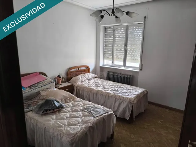 GRAN CASA EN VENTA CON LOCAL COMERCIAL EN EL CENTRO DE SANTA - foto 5