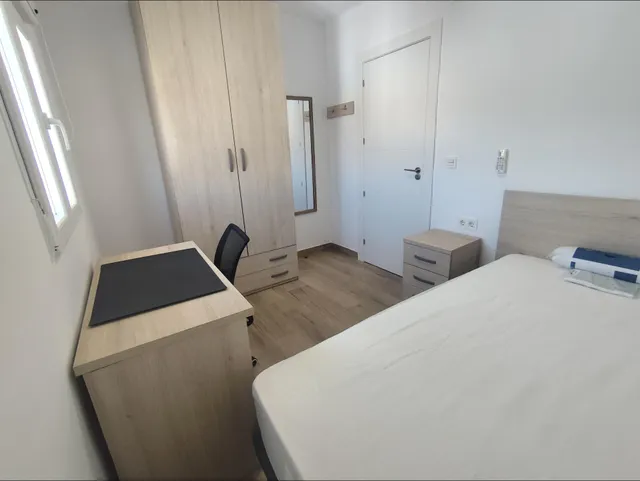 ALQUILER POR habitaciones EN GRANADA | DESDE 220 € | CONTRATO TEMPORAL HASTA JULIO 2027 — 8