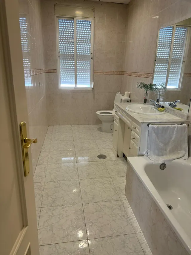 Amplia Casa en Venta en San Roque, Badajoz - Oportunidad para Reformar — 17