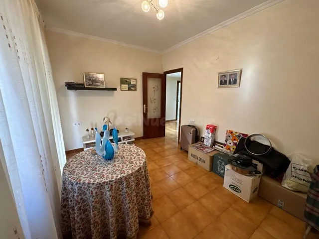 Amplio y Luminoso Piso en Elda, Ideal para Vivir - foto 4