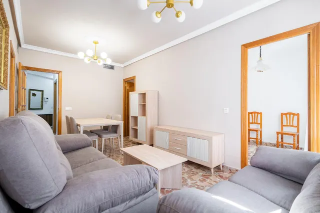 Alquiler vivienda Calle Terriza - foto 2