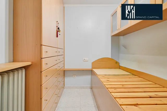 PISO GIRONA — 28