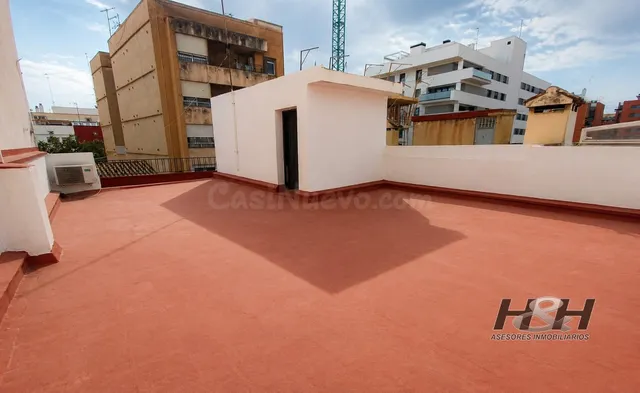 Casa 6 habitaciones 201m² en venta - URB. CASAS VERDES