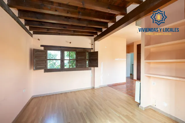 Preciosa casa en Ogíjares con piscina y jardín — 29