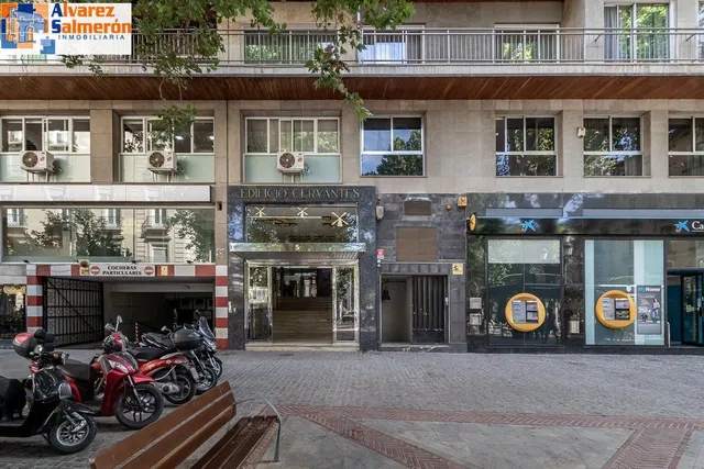 Ganivet, Plaza del Campillo — 34