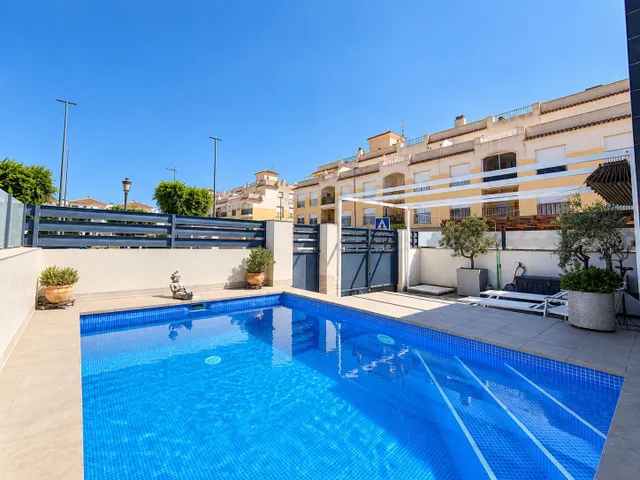 Villa 2 habitaciones 84m² en venta - Pueblo 5 — 7