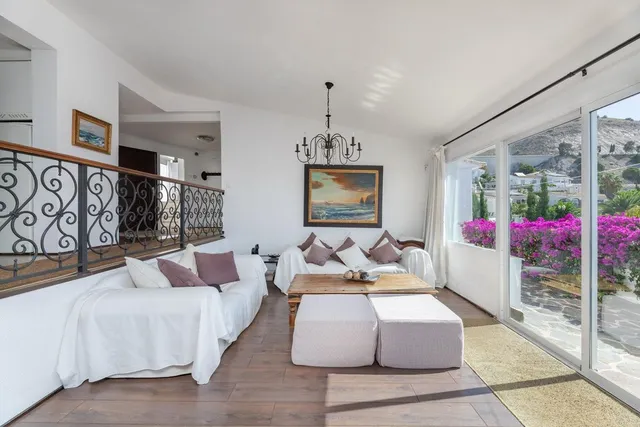 Casa independiente con vistas al mar — 10