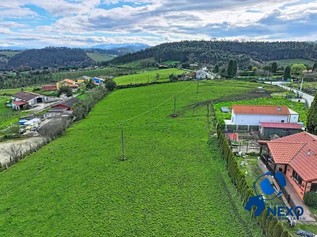 Finca edificable y parcelable en el gallinal | vistas al valle, casa de piedra y gran potencial — 9