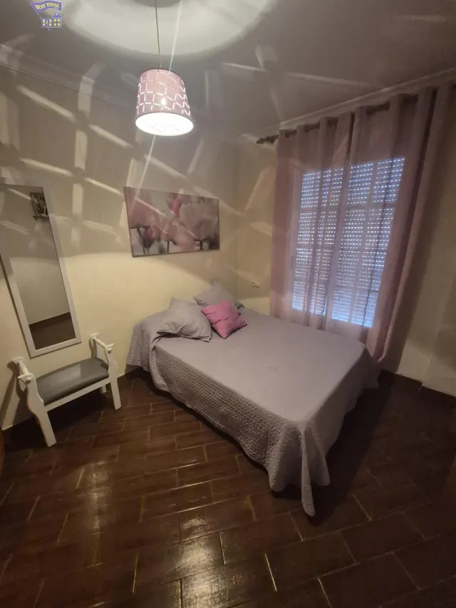 SE VENDE CASA EN ZONA DE LA JUNTA DE LOS RÍOS — 9