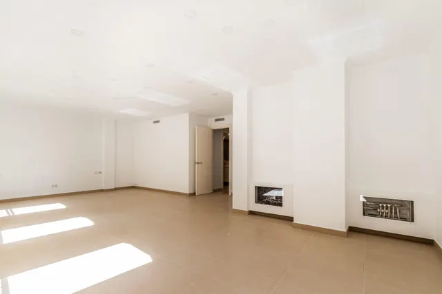PRECIOSA CASA DE LUXE A LA ZONA DE L'ESGLÉSIA — 43