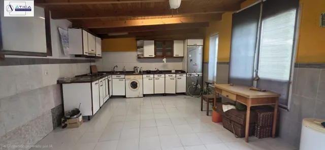 PROPIEDAD CON GRAN PARCELA URBANA, VARIAS construcciones Y FINCA RÚSTICA ANEXA — 26