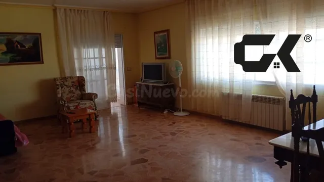 157 m2 con terraza y todas las estancias exteriores en Zarci - foto 5