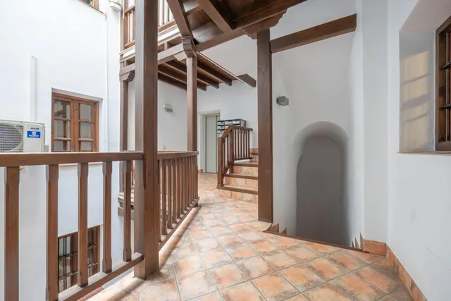 VENTA DE CÉNTRICO PISO DÚPLEX EN CALLE ELVIRA - GRANADA — 35