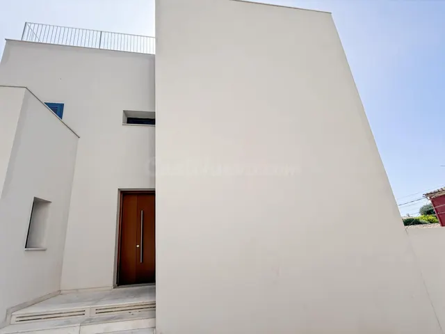 Residencia de Lujo de Nueva Construcción con Piscina Rooftop - foto 4