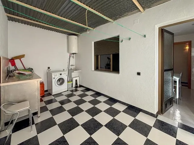 CASA EN VENTA EN ATARFE — 23