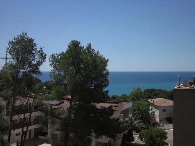 Apartamento a 50 mts de La Playa Cala Crancs 2 habitaciones piscina y parking — 22