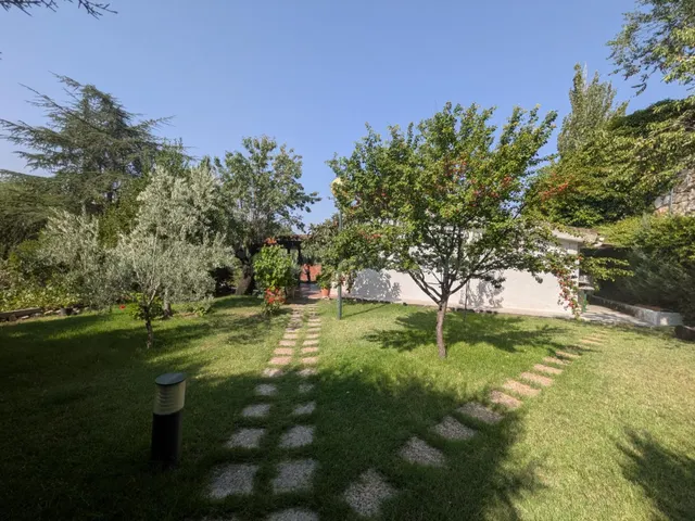 VENTA CHALET PAREADO VILLALBILLA - foto 2