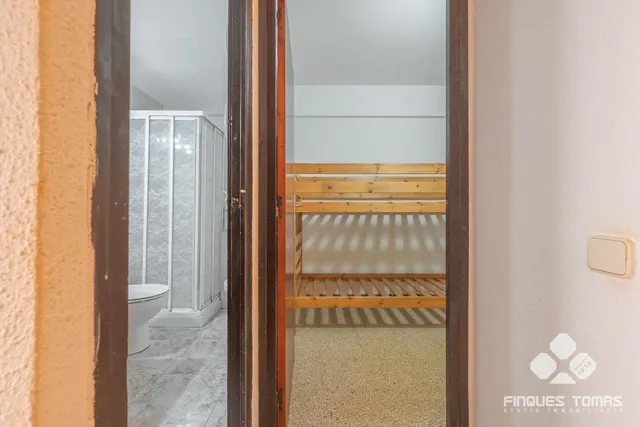 Piso con balcón en Segur de Calafell — 13