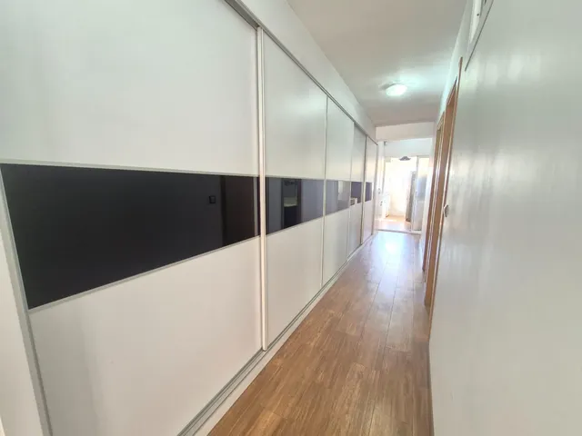 4 habitaciones Y 2 BAÑOS CON ASCENSOR — 8