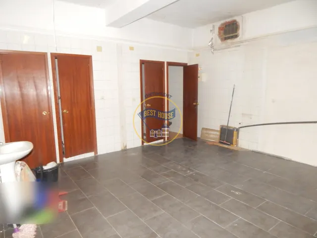 LOCAL COMERCIAL + LOCAL PARKING DE VEHICULOS. COCENTAINA — 19