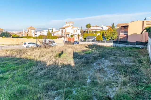 Venta de solar urbano, urbanización Cortijo de la Luz — 4