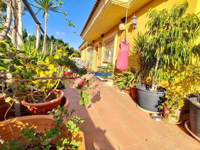 Casa amplia en primera planta, con terraza, garaje y buhardilla en Las Morillas – Puerto de la Torre — 43