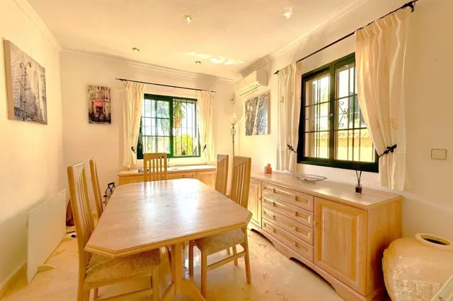 Villa Independiente Orientada al Sur con Vistas al Mar, Piscina Privada y Apartamento Separado en La Fuente — 12