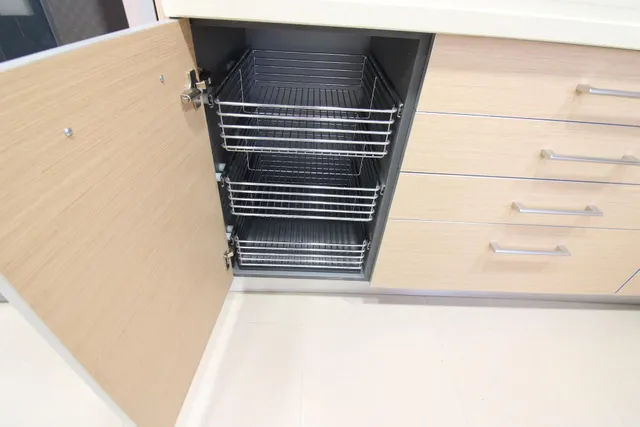 EXCLUSIVA VIVIENDA DE CASI 200M2, REFORMADA A ESTRENAR Y A POCOS PASOS DEL CAUCE DEL TURIA — 25