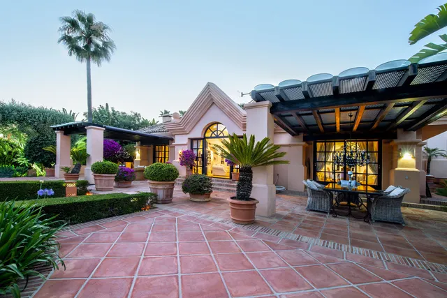 Chalet 3 habitaciones 595m² en venta - Marbella — 7