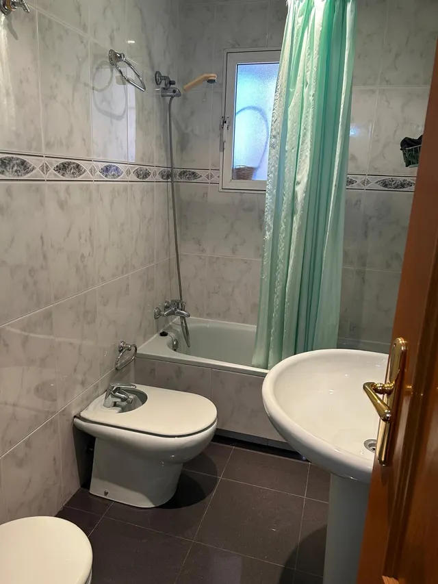 Piso amplio Ronda de Levante — 10