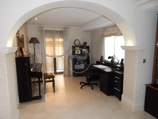 EXCLUSIVA CASA TODO INCLUIDO EN COCENTAINA. — 50