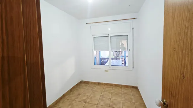 PLANTA BAJA  CON JARDIN EN VENTA EN PINEDA DE MAR — 43