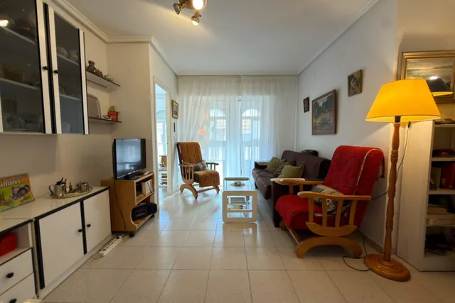 FABULOSO APARTAMENTO CON PISCINA COMUNITARIA, IDÓNEO COMO VACACIONAL — 8