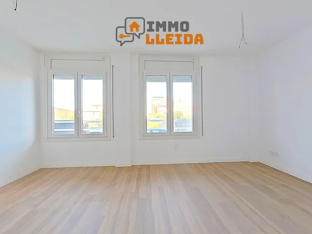OBRA NUEVA MOLLERUSSA Piso planta baja — 25