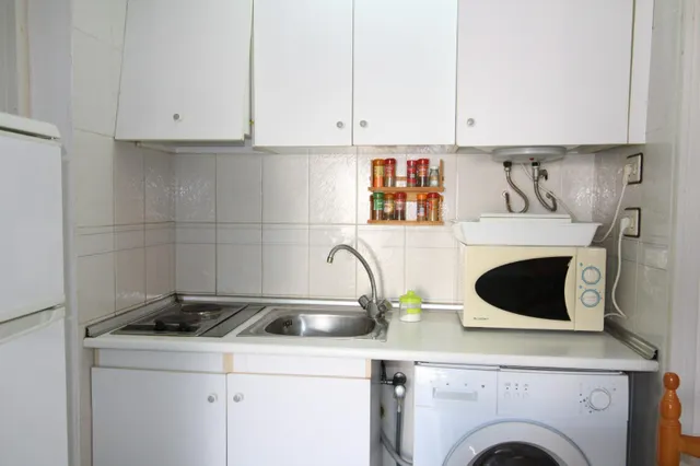 TORREVIEJA ESTUDIO PLAYA CURA PISCINA 79.900€ — 10