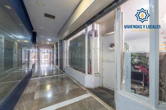 Local comercial 106m² en venta - Centro - foto 2