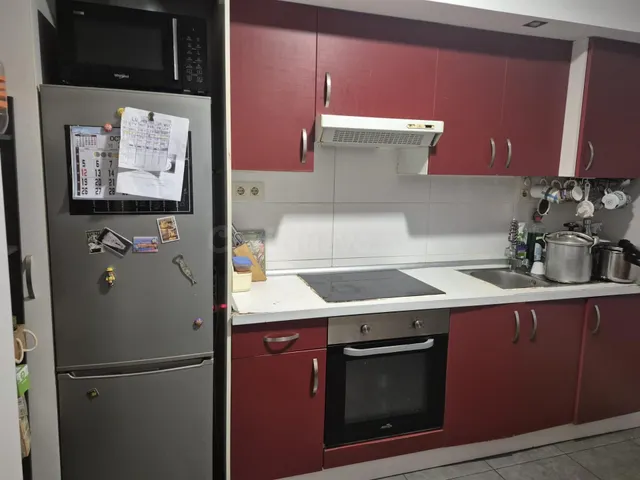 Amplia Vivienda en Marcelo Macías: Ideal Inversión con Alqui