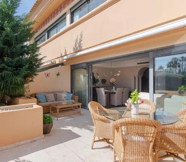Magnifico Apartamento en Golf los Naranjos Nueva Andalucia Marbella — 13