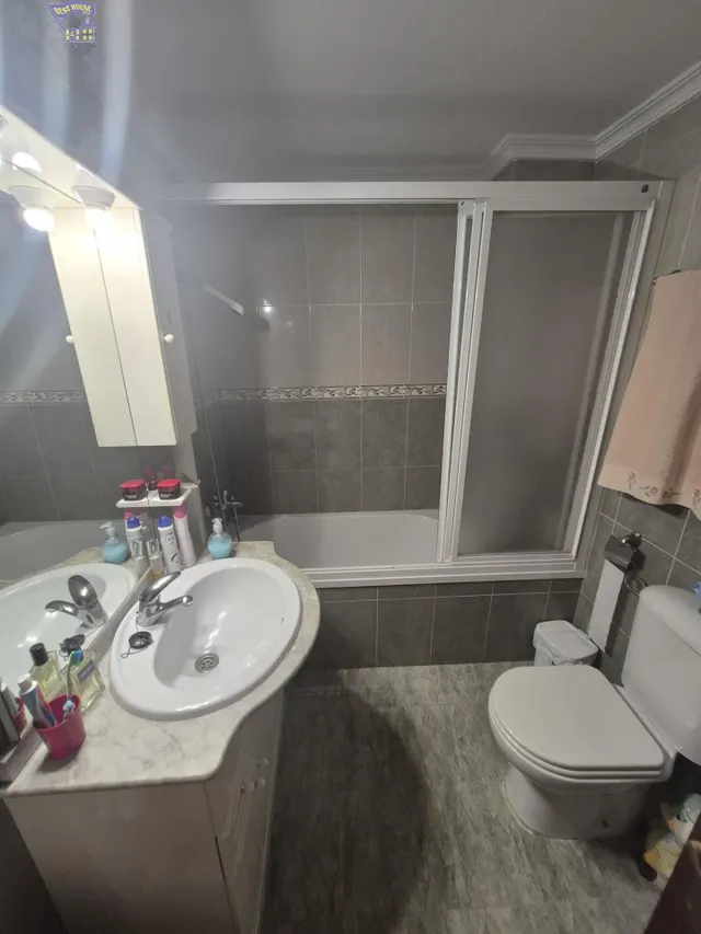 SE VENDE CASA EN ZONA DE LA JUNTA DE LOS RÍOS — 15