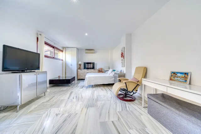 Chalet 5 habitaciones 290m² en venta - Costa del Sol — 20
