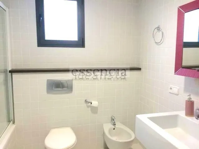APARTAMENTO EN 1ERA. LINEA CON 110 M2 TERRAZA  EN  PLANTA BAJA . GARAJE, PISCINA COMUNITARIA Y TENIS — 21