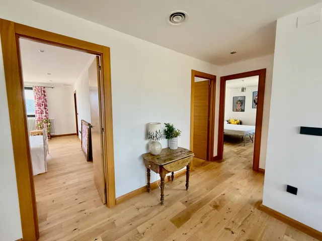 ESPECTACULAR VILLA DE LUJO CON PISCINA PRIVADA Y VISTAS AL PAISAJE EN RELLEU — 19