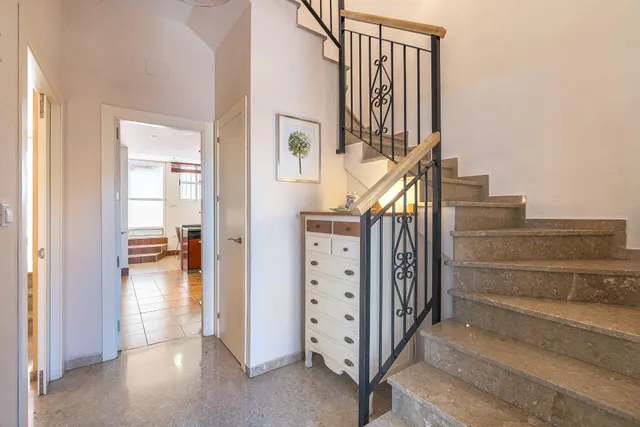 ADOSADA EN URBANIZACIÓN EN HUETOR VEGA — 14