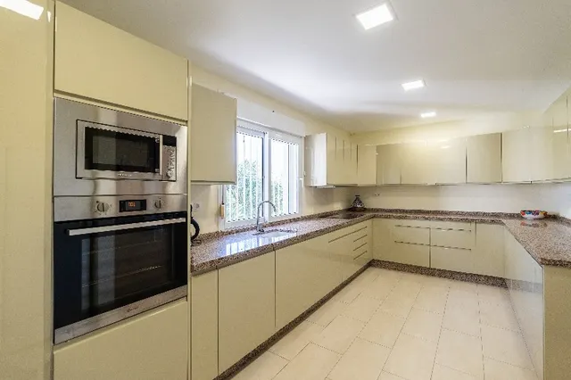 Chalet 3 habitaciones 346m² en venta - Marbella — 6