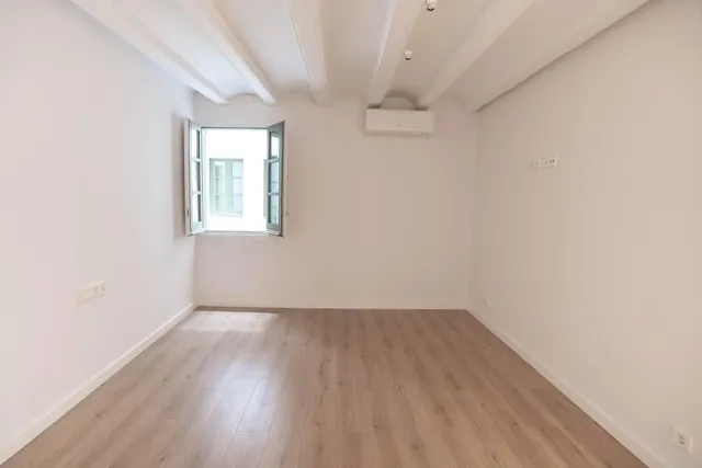 Piso reformado en El Raval - Ref. 1283 — 12