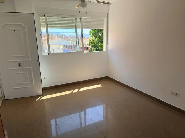 Coqueto apartamento con vistas al mar — 19