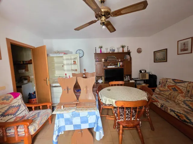 Magnifica vivienda para reformar, buena ocasion para invertir — 13