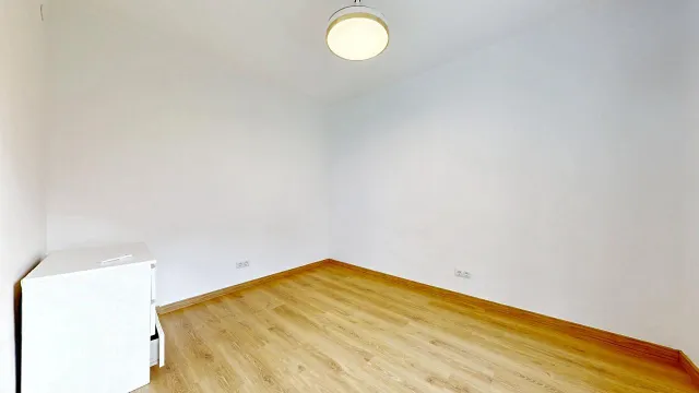 LUZ, SOL Y VISTAS DESPEJADAS EN UNA VIVIENDA EXTERIOR JUNTO A POBLENOU Y DIAGONAL MAR — 46