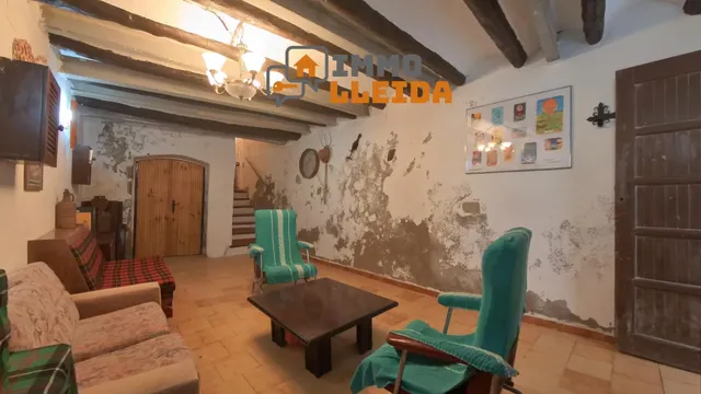 Encanto y amplitud en el corazón de Castelló de Farfanya — 7