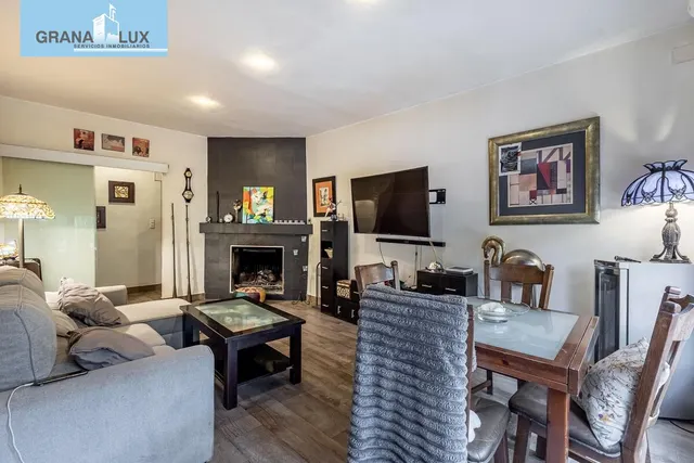 Casa con piscina en urb los chopos - Las Gabias — 10